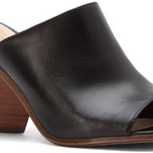 Vince Camuto Dormina Black