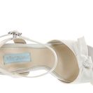 Incaltaminte Femei Betsey Johnson Daisy Ivory Satin