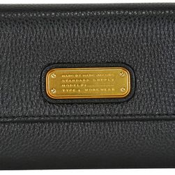 Marc by Marc Jacobs Q Long Trifold Leather Wallet - Black N/A