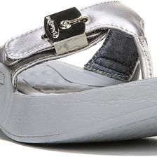 Dr. Scholl's Roll Silver