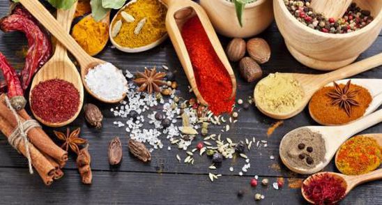 Condimente incredibile care ard grasimile. Include-le in alimentatie